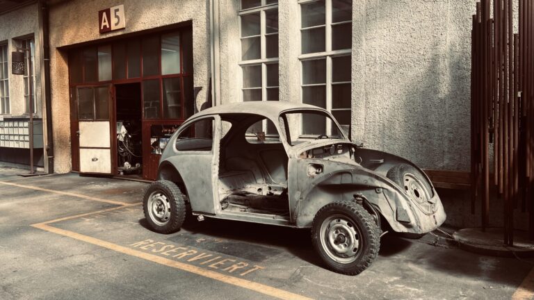 VW Käfer ohne Türen