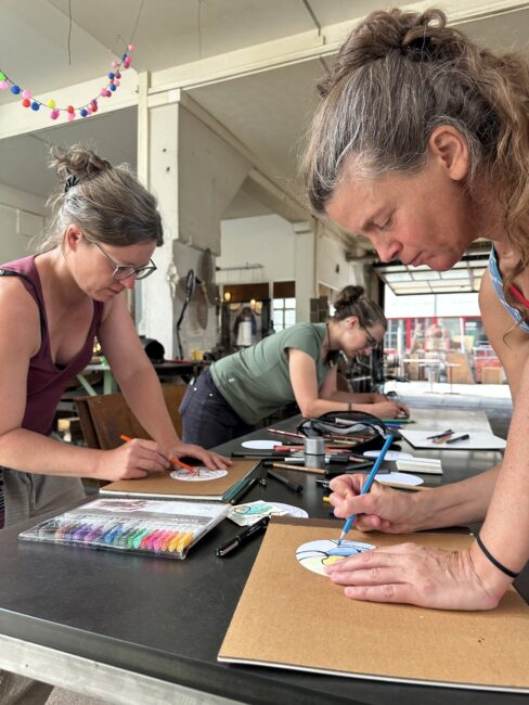 Altes lassen. Neues nähren. Das Feuer spricht.